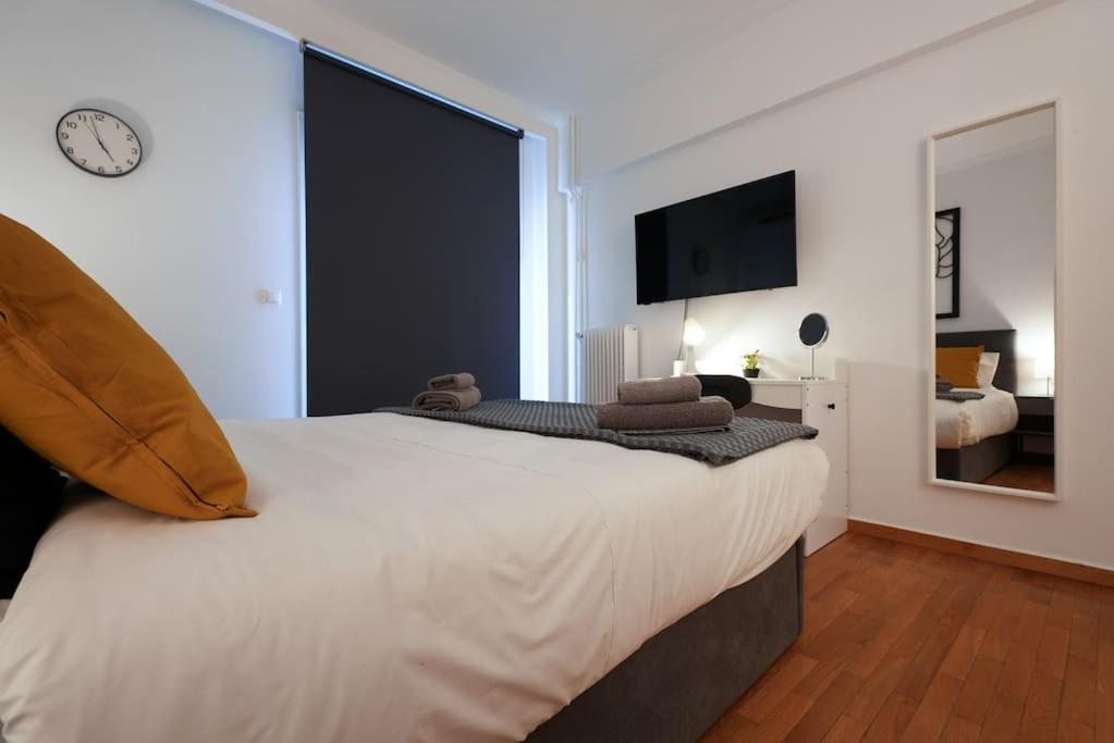 Syntagma Square, 70Sqm Pentelis Sunny Apartment Athens Exterior photo