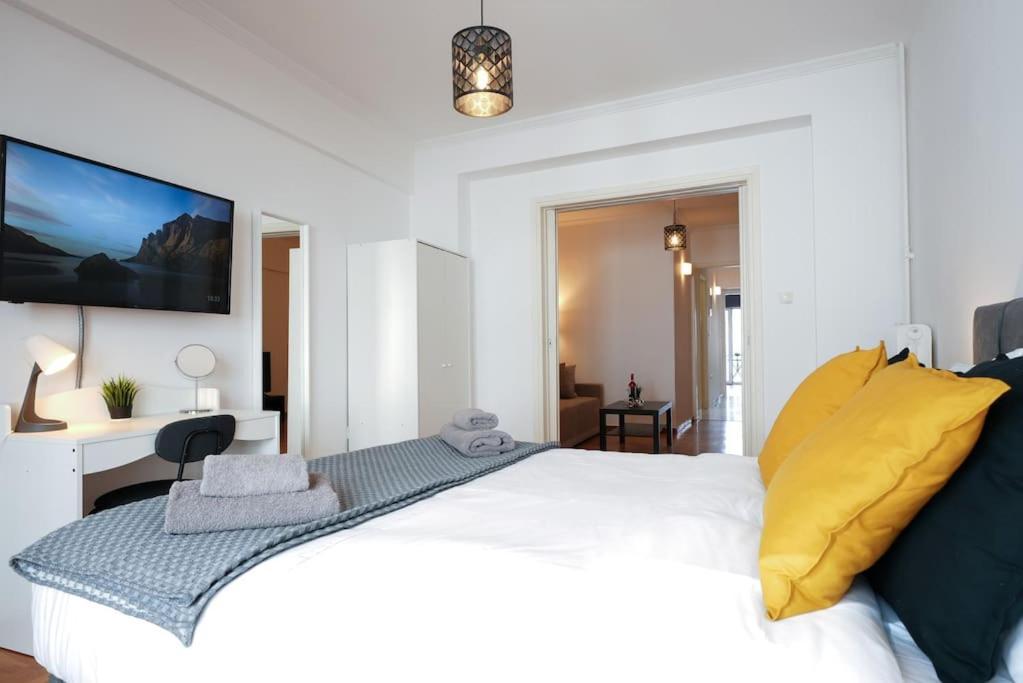 Syntagma Square, 70Sqm Pentelis Sunny Apartment Athens Exterior photo